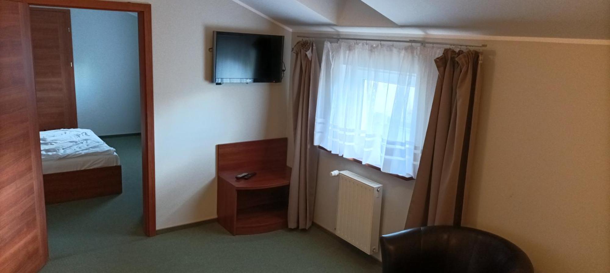 Hotel Przylesie Sierosław Exteriör bild